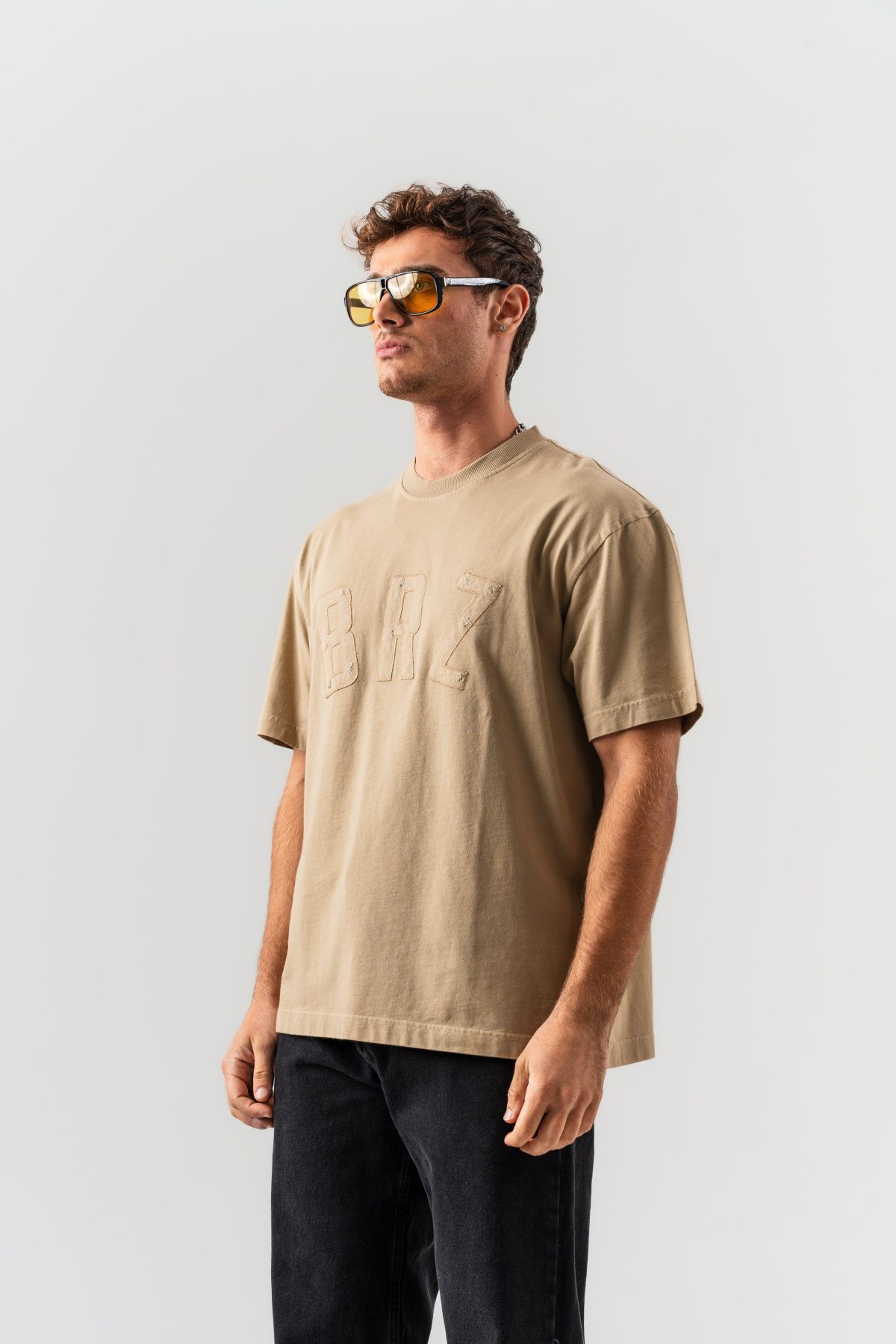 BORZ Aplike Nakışlı Oversize Kalıp Bisiklet Yaka T-shirt - Bej — Bej (2)