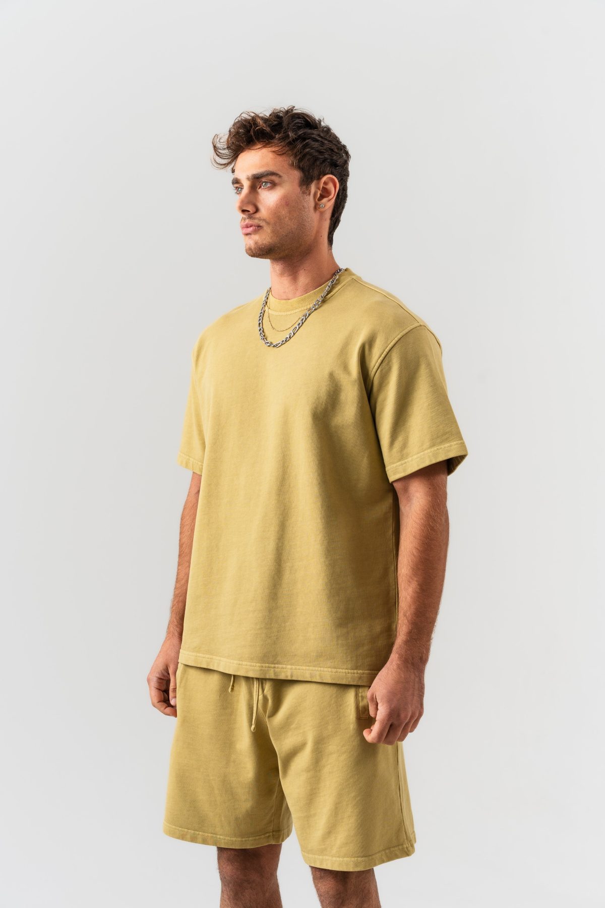BORZ Yıkamalı Oversize T-shirt ve Şort Takımı - Sarı — Sarı (3)