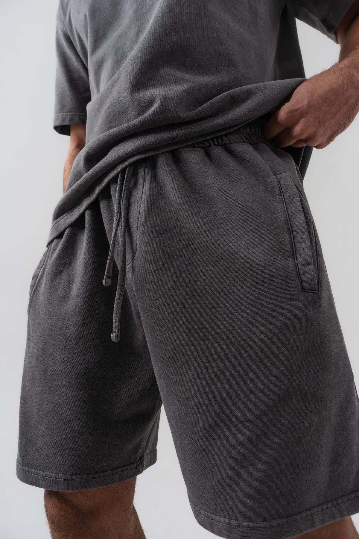 BORZ Yıkamalı Oversize T-shirt ve Şort Takımı - Siyah — Siyah (7)